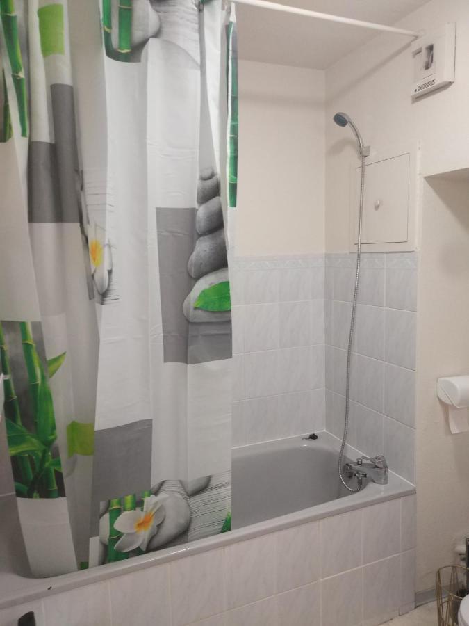 Le Stan Apartment Колмар Екстериор снимка